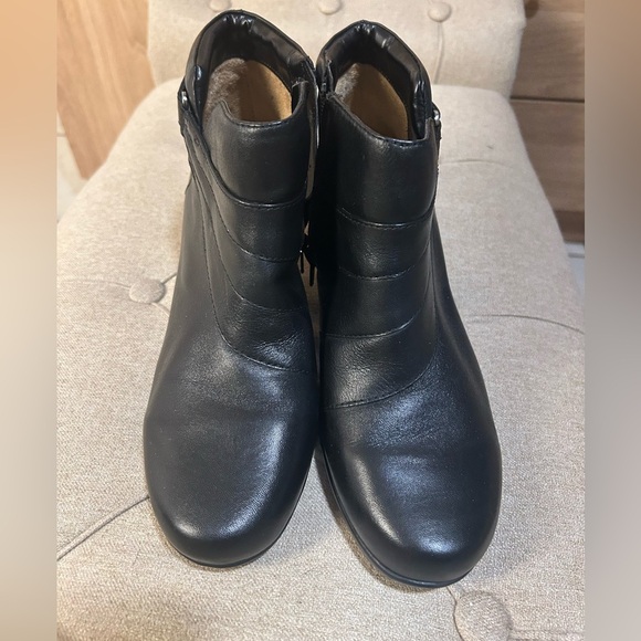 Naturalizer Ankle Women’s Boots Emilia 9.5Black Faux Leather Zip Round Toe - Picture 8 of 9